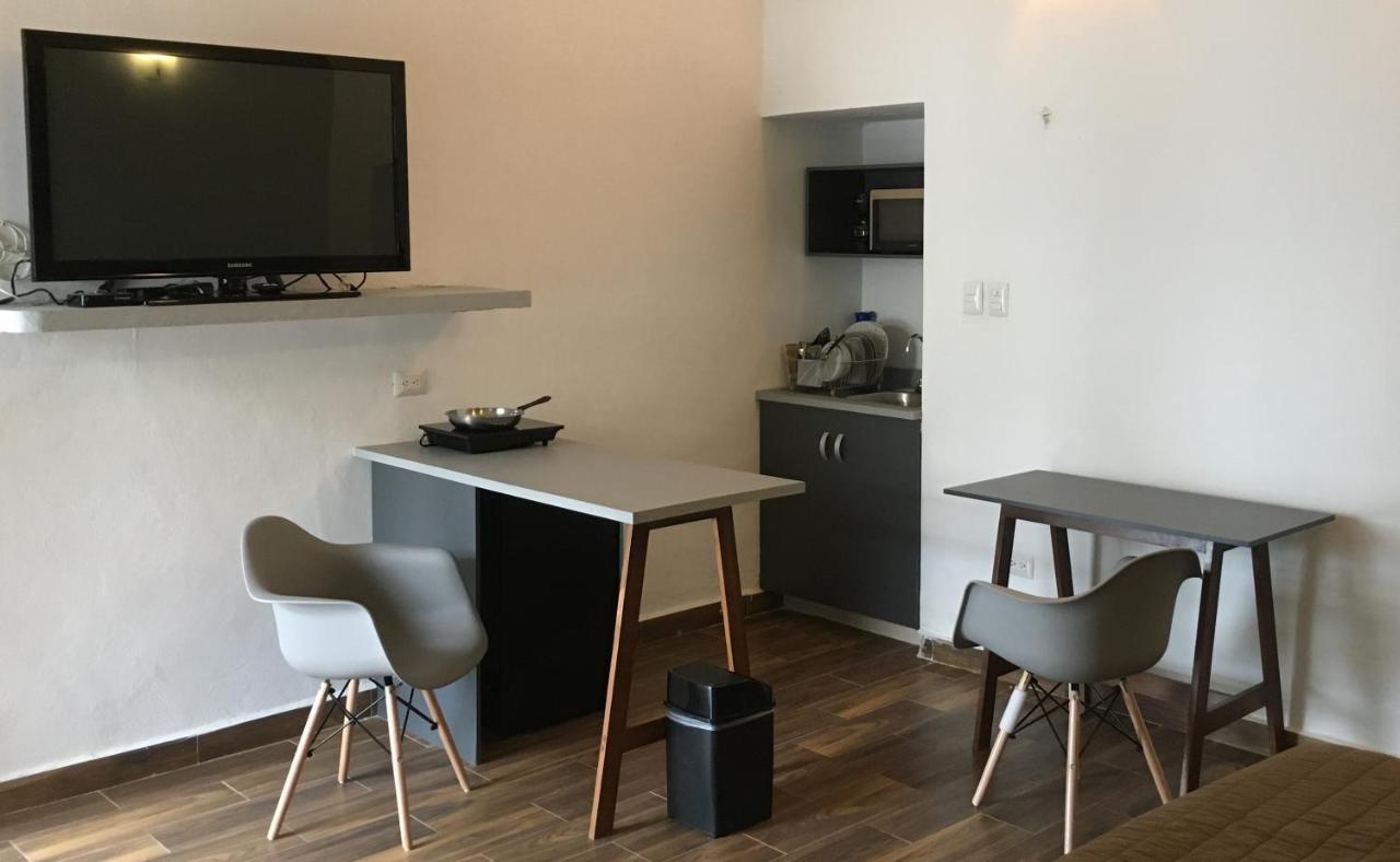 Suites Del Sureste - Mérida Exteriör bild